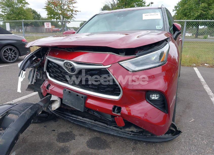 Photo 19 of 2021 Toyota Highlander XLE (VIN 5TDGZRBH3MS537427)