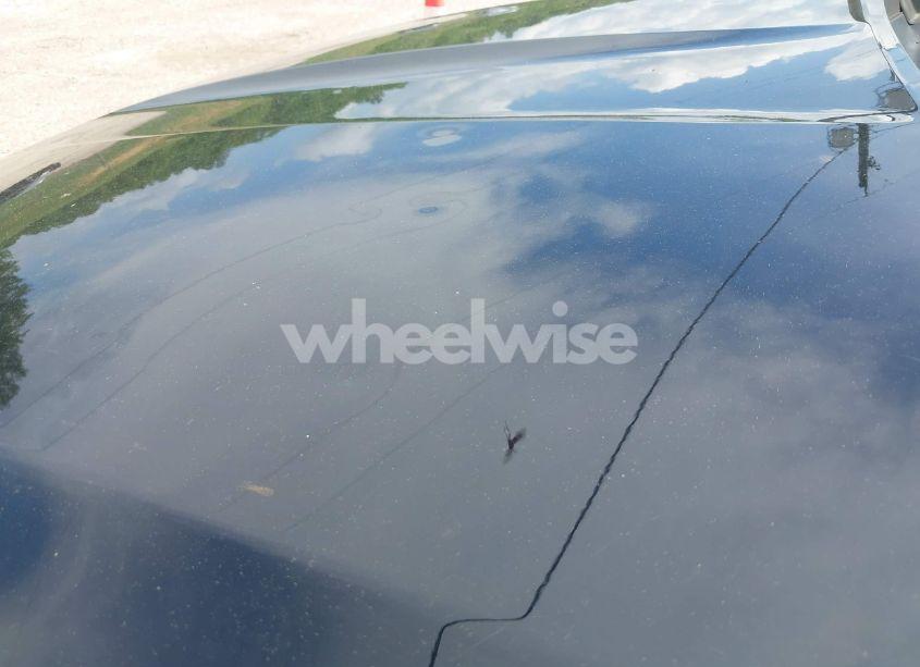 Photo 6 of 2022 Toyota Highlander XLE (VIN 5TDGZRBH3NS587245)