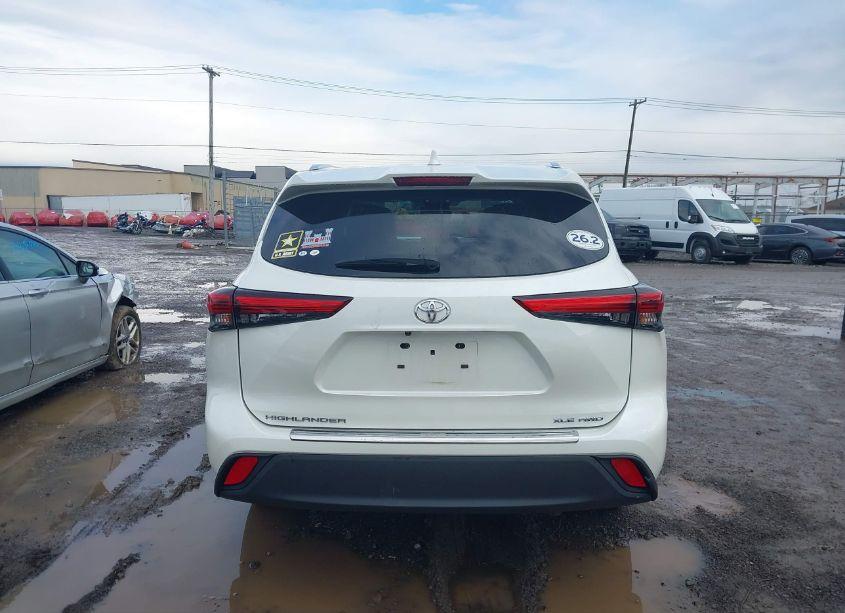 Photo 16 of 2020 Toyota Highlander XLE (VIN 5TDGZRBH4LS503818)