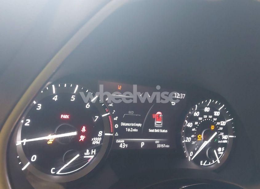 Photo 7 of 2021 Toyota Highlander XLE (VIN 5TDGZRBH4MS107759)