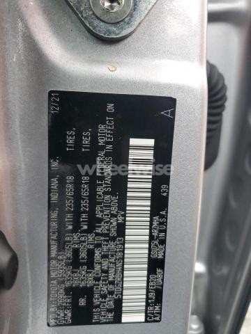 Photo 3 of 2022 TOYOTA HIGHLANDER XLE (VIN 5TDGZRBH4NS181913)