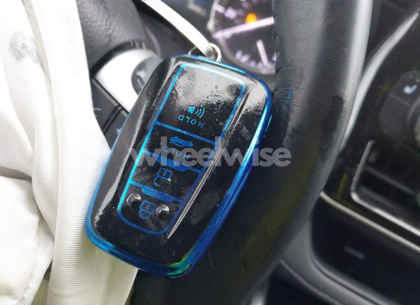 Photo 11 of 2022 Toyota Highlander XLE (VIN 5TDGZRBH4NS240703)