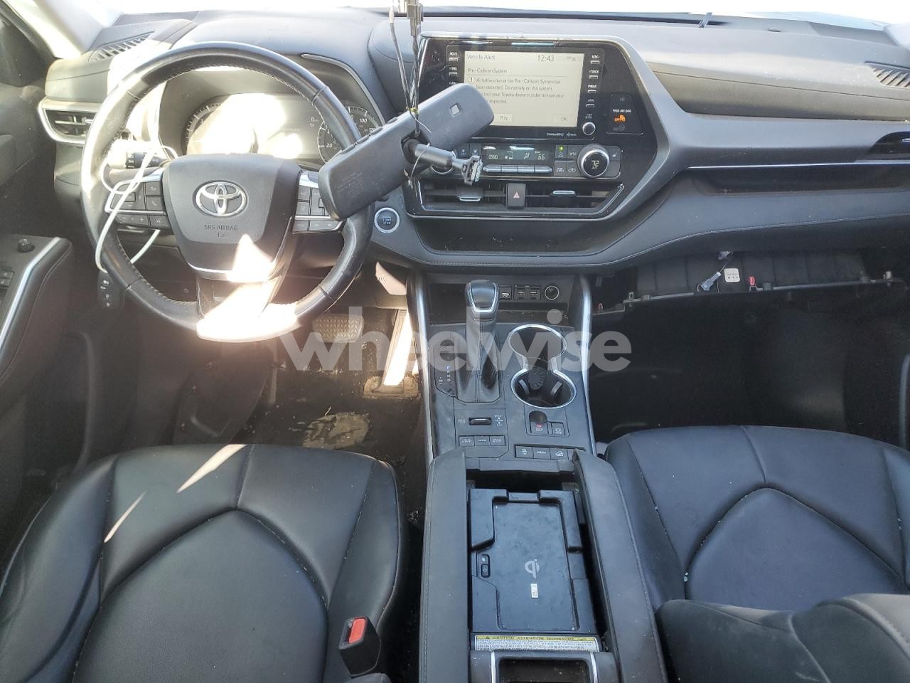 Photo 8 of 2021 TOYOTA HIGHLANDER XLE (VIN 5TDGZRBH6MS122425)