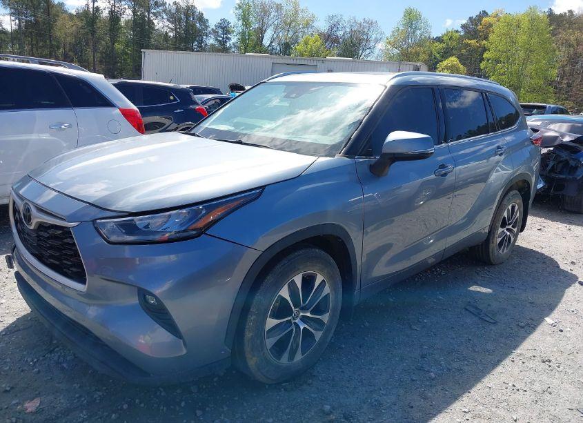 Photo 14 of 2020 Toyota Highlander XLE (VIN 5TDGZRBH7LS044588)