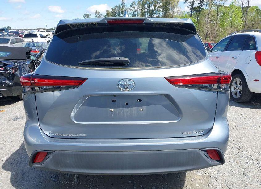 Photo 16 of 2020 Toyota Highlander XLE (VIN 5TDGZRBH7LS044588)