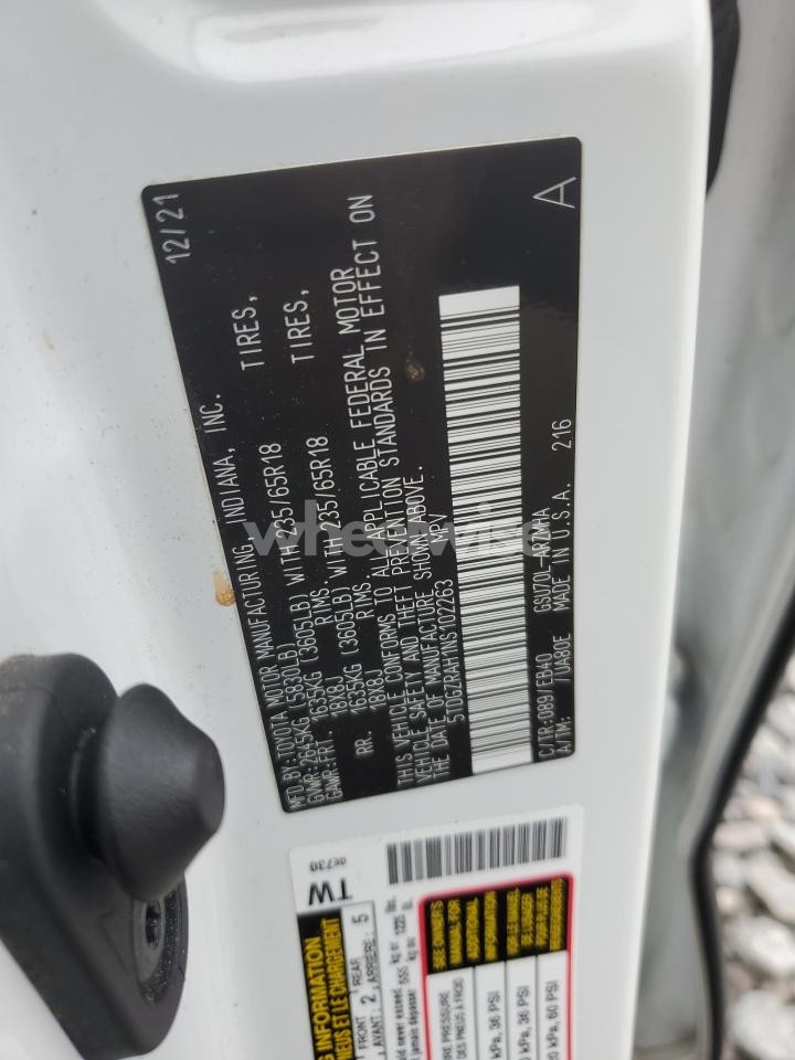 Photo 13 of 2022 TOYOTA HIGHLANDER XLE (VIN 5TDGZRBH7MS068195)