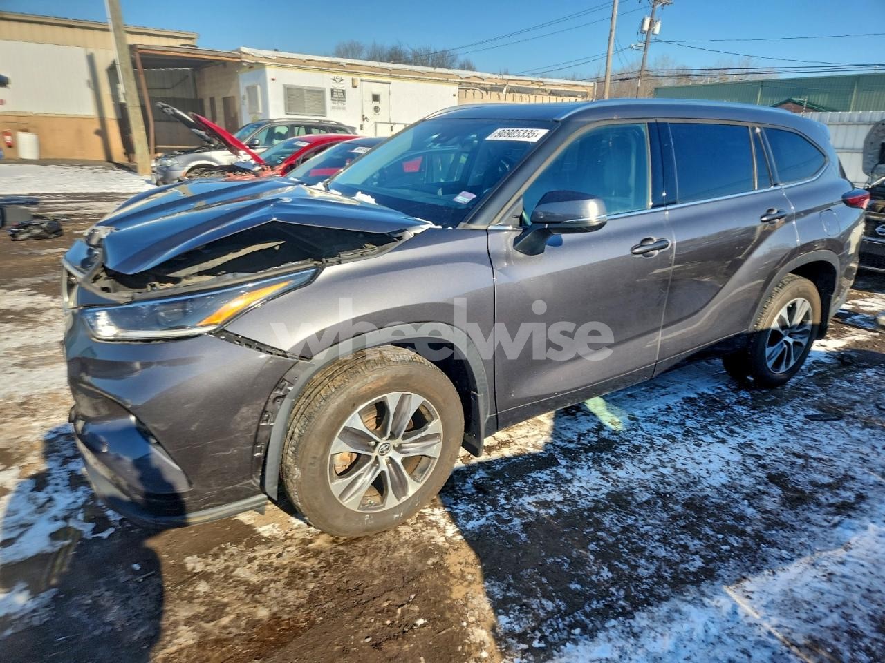 2021 TOYOTA HIGHLANDER XLE (VIN 5TDGZRBH7MS540976) main photo