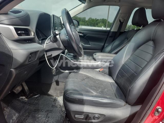 Photo 10 of 2020 TOYOTA HIGHLANDER XLE (VIN 5TDGZRBH8LS506687)
