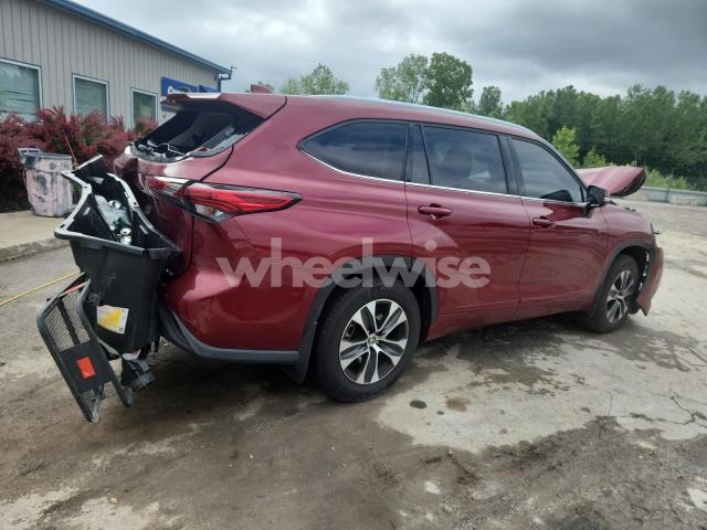 Photo 11 of 2020 TOYOTA HIGHLANDER XLE (VIN 5TDGZRBH8LS506687)