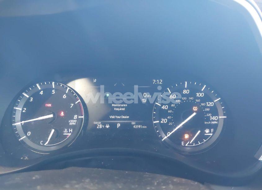 Photo 7 of 2021 Toyota Highlander XLE (VIN 5TDGZRBH8MS068612)