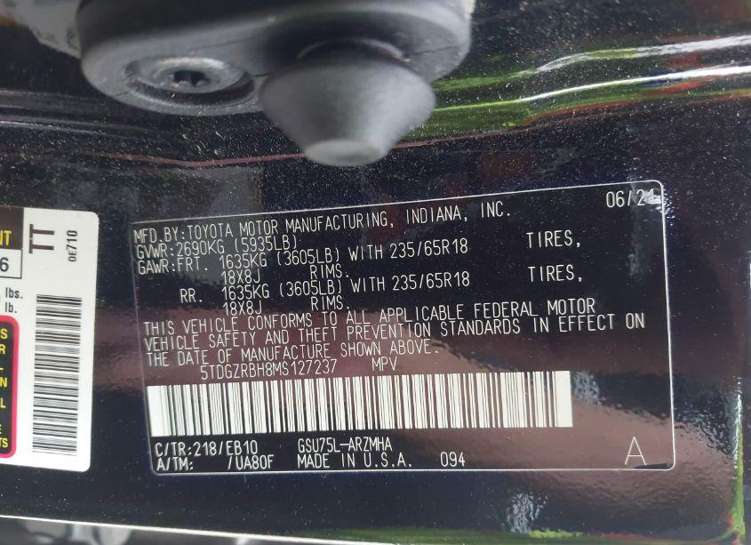 Photo 9 of 2021 Toyota Highlander XLE (VIN 5TDGZRBH8MS127237)