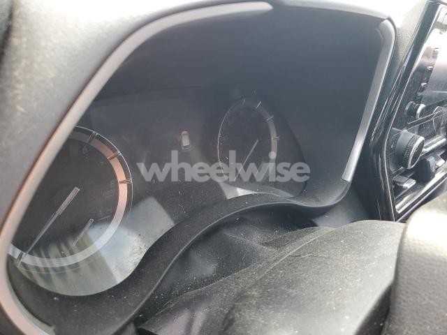 Photo 6 of 2021 TOYOTA HIGHLANDER XLE (VIN 5TDGZRBH8MS532112)