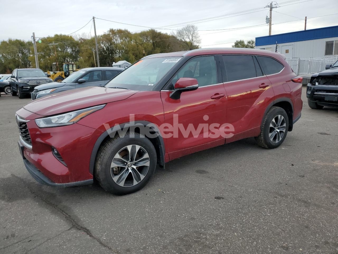 2020 TOYOTA HIGHLANDER XLE (VIN 5TDGZRBH9LS001371) main photo