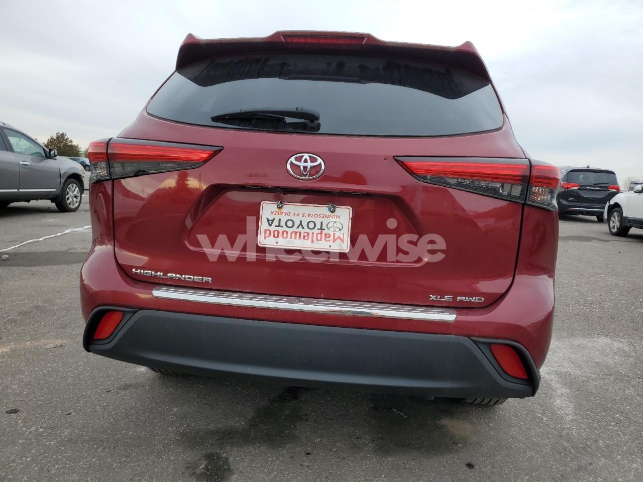 Photo 6 of 2020 TOYOTA HIGHLANDER XLE (VIN 5TDGZRBH9LS001371)