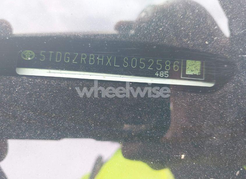 Photo 17 of 2020 Toyota Highlander XLE (VIN 5TDGZRBHXLS052586)