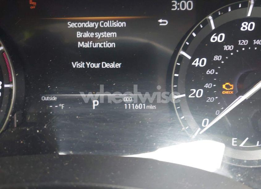 Photo 7 of 2020 Toyota Highlander XLE (VIN 5TDGZRBHXLS052586)