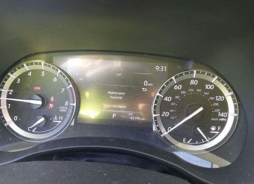 Photo 7 of 2022 Toyota Highlander XLE (VIN 5TDGZRBHXNS235778)