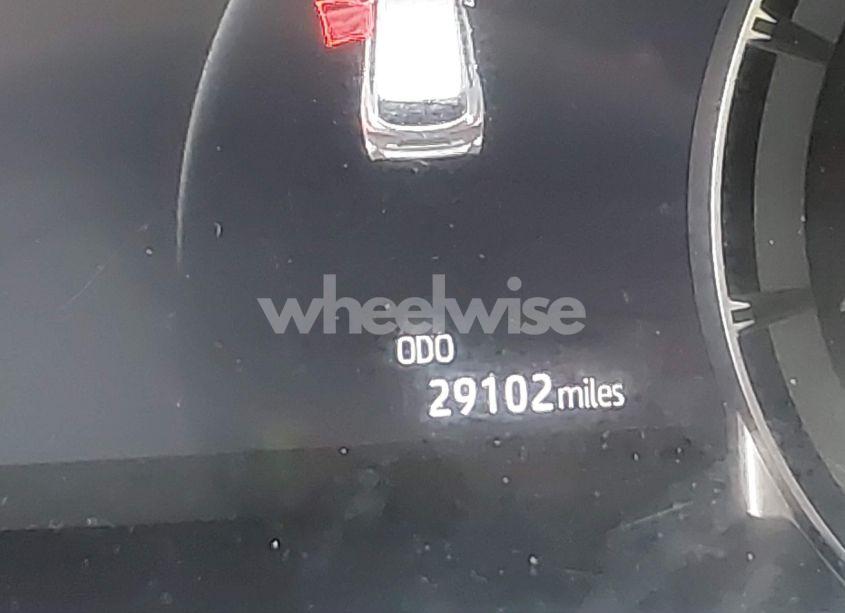 Photo 15 of 2022 Toyota Highlander XLE (VIN 5TDGZRBHXNS568949)