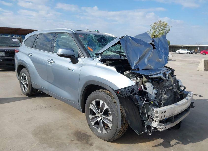 2021 Toyota Highlander HYBRID XLE (VIN 5TDHARAH1MS007454) main photo