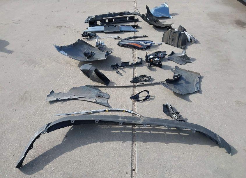 Photo 11 of 2021 Toyota Highlander HYBRID XLE (VIN 5TDHARAH1MS007454)