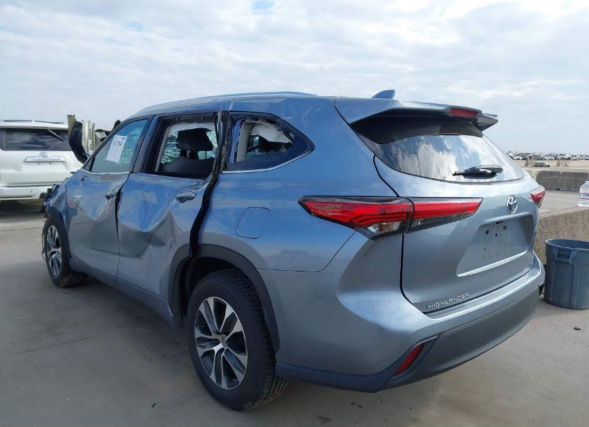 Photo 19 of 2021 Toyota Highlander HYBRID XLE (VIN 5TDHARAH1MS007454)