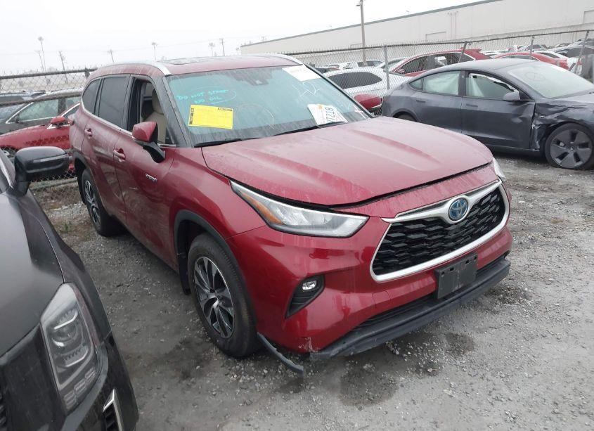 2020 Toyota Highlander HYBRID XLE (VIN 5TDHARAH4LS502505) main photo
