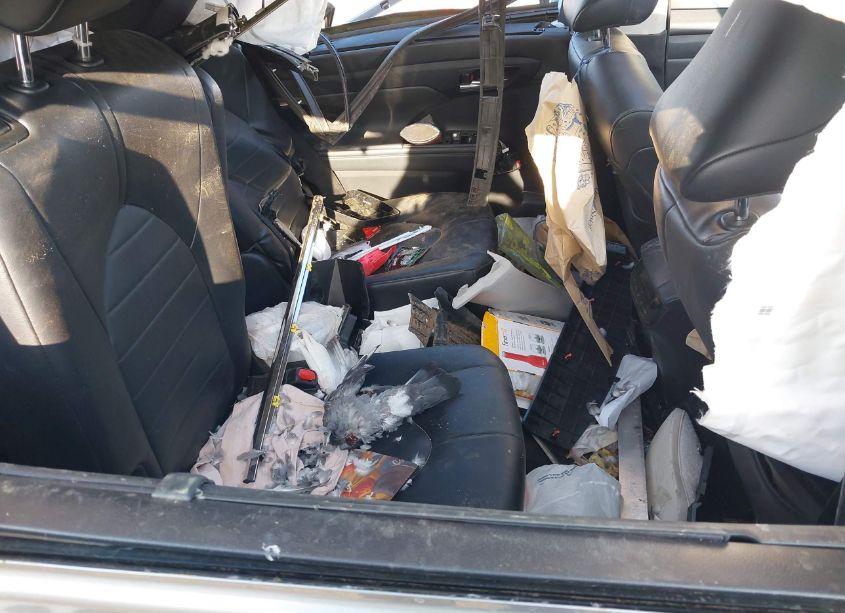 Photo 8 of 2022 Toyota Highlander HYBRID XLE (VIN 5TDHARAH6NS013431)