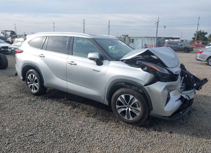 2021 Toyota Highlander HYBRID XLE (VIN 5TDHARAH8MS509197) main photo