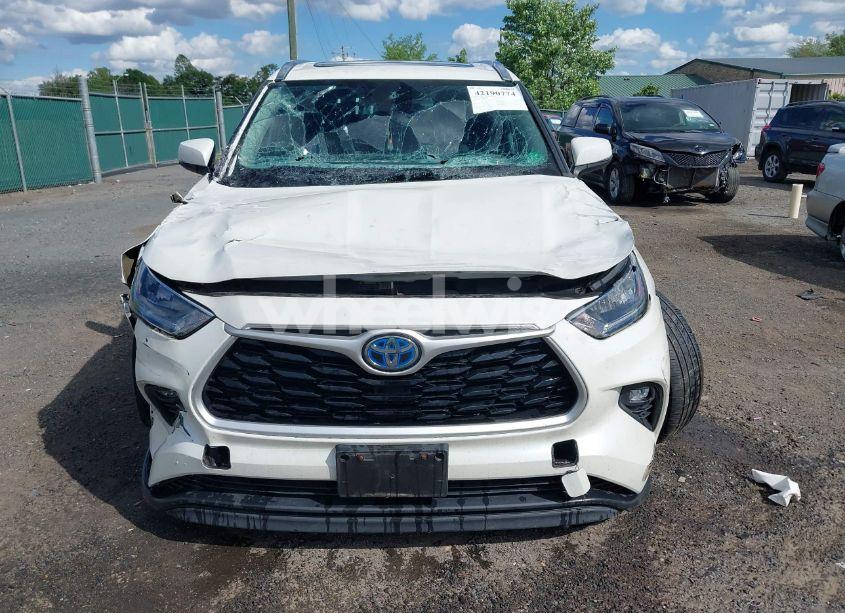 Photo 12 of 2020 Toyota Highlander HYBRID XLE (VIN 5TDHBRCH3LS510590)