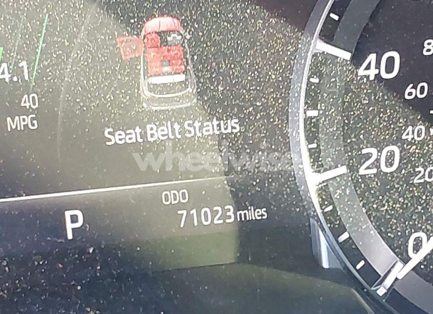 Photo 15 of 2021 Toyota Highlander XLE (VIN 5TDHZRAH3MS083024)