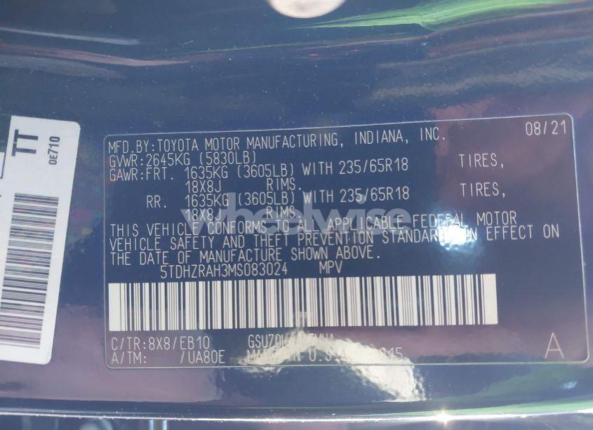 Photo 9 of 2021 Toyota Highlander XLE (VIN 5TDHZRAH3MS083024)