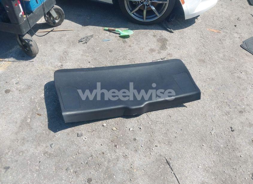 Photo 12 of 2021 Toyota Highlander XLE (VIN 5TDHZRAH7MS039396)