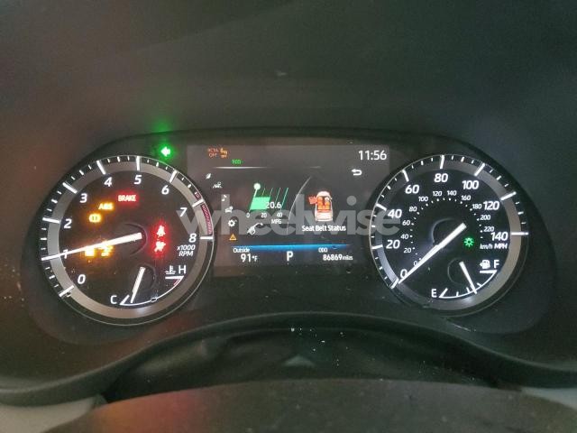 Photo 5 of 2020 TOYOTA HIGHLANDER XLE (VIN 5TDHZRAH8LS010164)