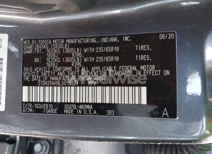 Photo 9 of 2020 Toyota Highlander XLE (VIN 5TDHZRAH9LS015924)