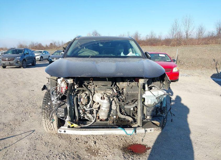 Photo 13 of 2021 Toyota Highlander XLE (VIN 5TDHZRBH0MS544727)