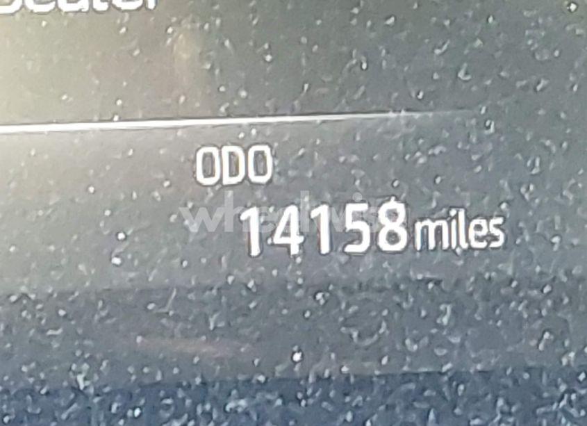 Photo 15 of 2022 Toyota Highlander XLE (VIN 5TDHZRBH0NS242484)