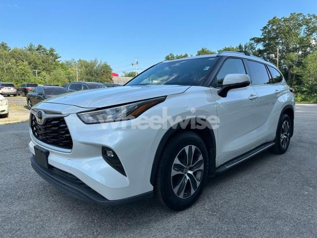 Photo 12 of 2020 TOYOTA HIGHLANDER XLE (VIN 5TDHZRBH1LS505594)