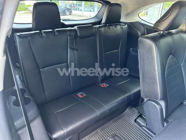 Photo 2 of 2020 TOYOTA HIGHLANDER XLE (VIN 5TDHZRBH1LS505594)