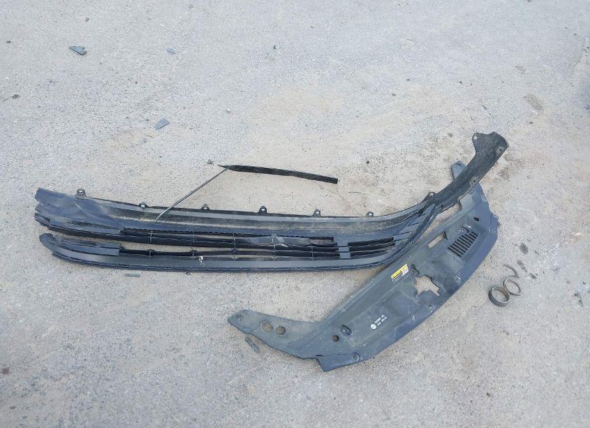 Photo 12 of 2021 Toyota Highlander XLE (VIN 5TDHZRBH1MS157233)