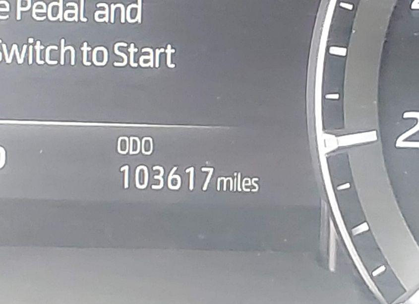 Photo 16 of 2021 Toyota Highlander XLE (VIN 5TDHZRBH2MS535768)