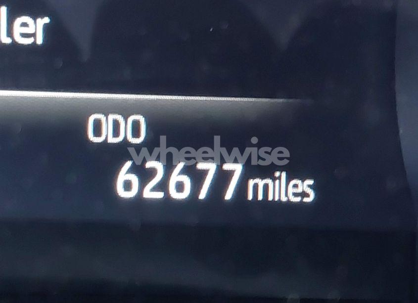 Photo 16 of 2020 Toyota Highlander XLE (VIN 5TDHZRBH3LS020065)