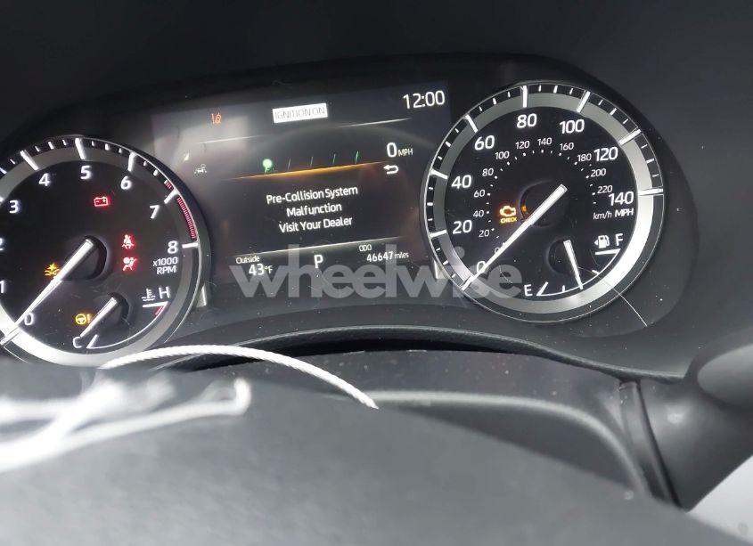 Photo 7 of 2022 Toyota Highlander XLE (VIN 5TDHZRBH4NS597187)