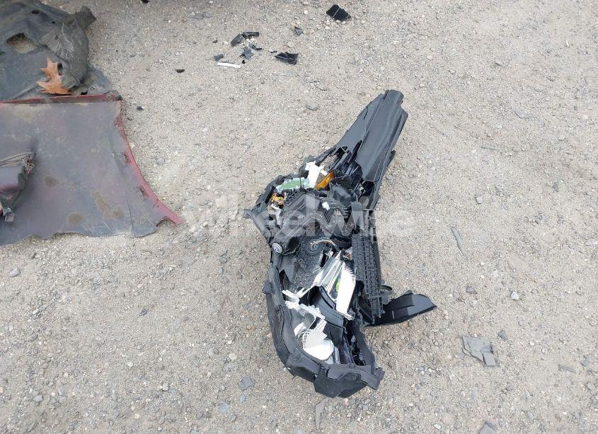 Photo 12 of 2021 Toyota Highlander XLE (VIN 5TDHZRBH5MS548241)