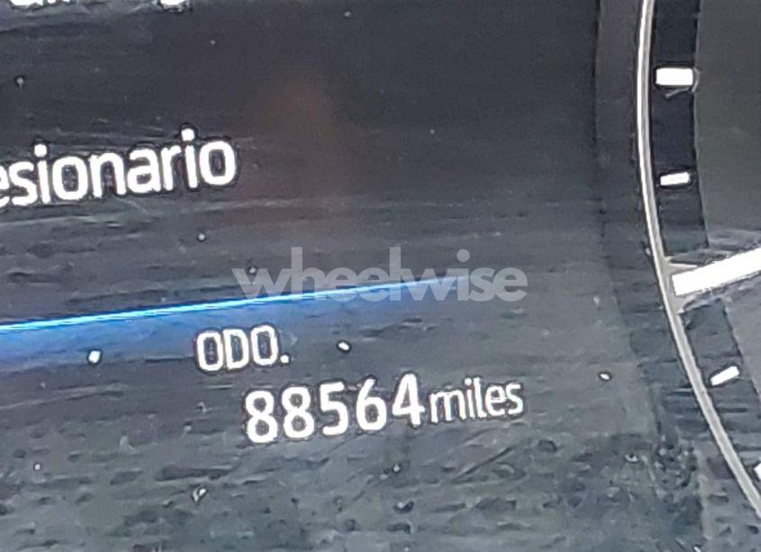 Photo 16 of 2021 Toyota Highlander XLE (VIN 5TDHZRBH5MS548241)