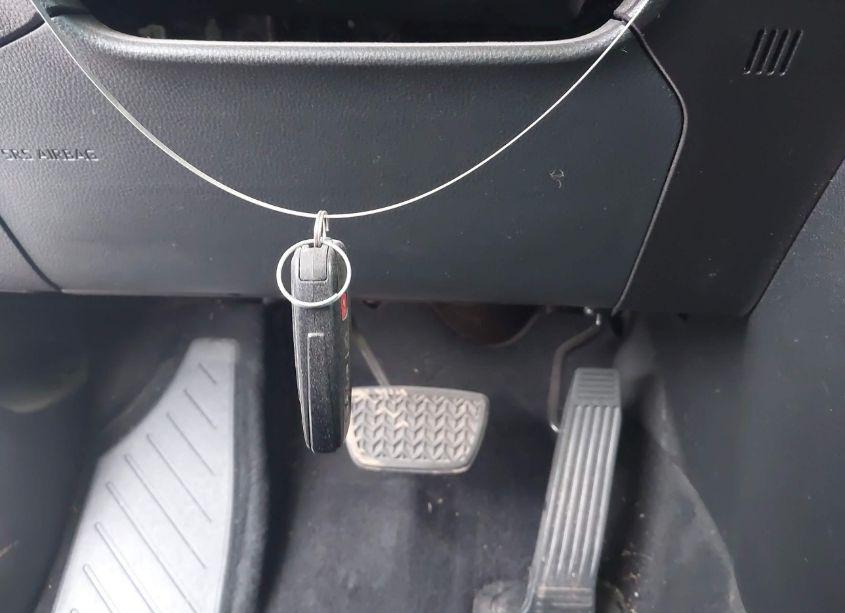 Photo 11 of 2020 Toyota Highlander XLE (VIN 5TDHZRBH7LS037600)