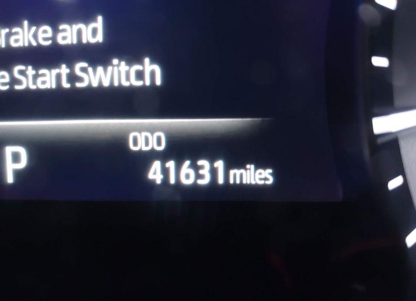 Photo 16 of 2021 Toyota Highlander XLE (VIN 5TDHZRBH7MS094994)