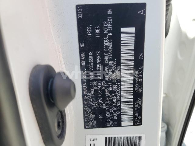 Photo 11 of 2021 TOYOTA HIGHLANDER XLE (VIN 5TDHZRBH7MS535362)