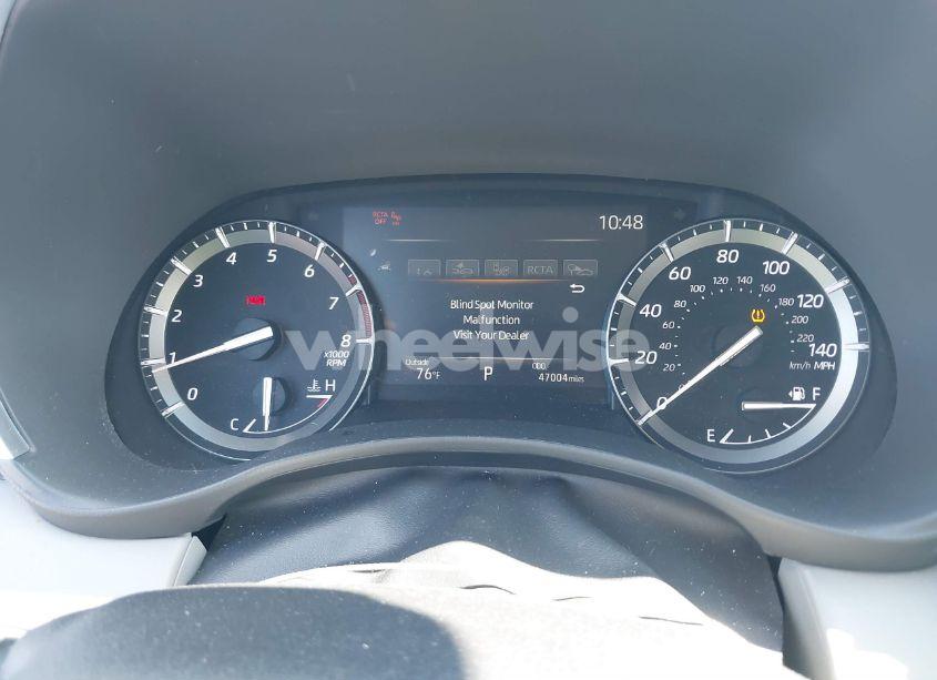 Photo 7 of 2020 Toyota Highlander XLE (VIN 5TDHZRBH9LS025884)