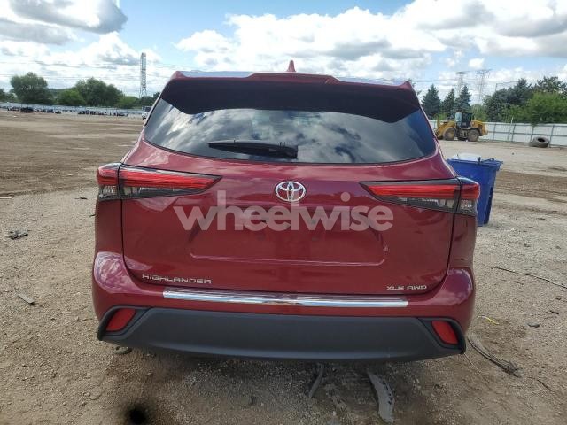 2022 TOYOTA HIGHLANDER XLE (VIN 5TDHZRBH9NS206843) main photo