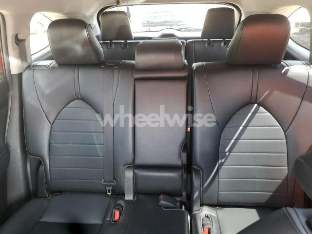 Photo 9 of 2022 TOYOTA HIGHLANDER XLE (VIN 5TDHZRBH9NS206843)